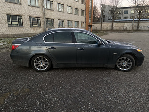 BMW e60 2.2i МКПП (3 фото из 9)
