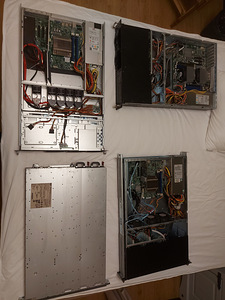 Server ja toiteplokid (1 foto / 6)