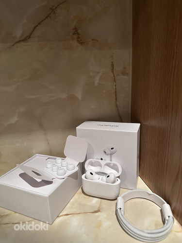 Apple AirPods 2