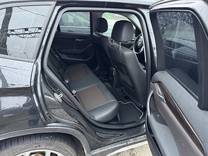 BMW X1 2.0D (5 фото из 6)