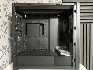 Arvutikorpus/Corsair 5000D Airflow (2 foto / 5)