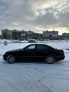 Mercedes W211 E220CDI Elegance рестайлинг (2 фото из 6)