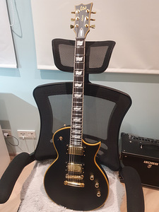 Бывшая в употреблении электрогитара ESP LTD EC-1000VB/Duncan