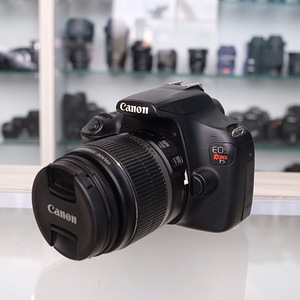 Canon EOS Rebel T5 1200D Digital SLR Camera with EF-S 18-55m (2 լուսանկար / 2)