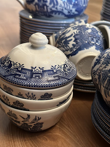 Churchill Set “Blue Willow” Vintage (3 foto / 8)