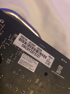 AMD Radeon R9 270 2GB (defektiga) (6 foto / 6)