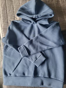 Спортивный костюм (2 фото из 3)