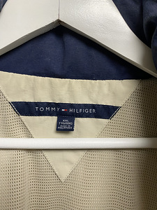 Куртка hilfiger (2 фото из 3)