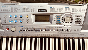 Синтезатор Yamaha PSR-290 (4 фото из 5)