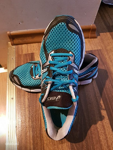 Asics tossud s39,5 (3 foto / 3)