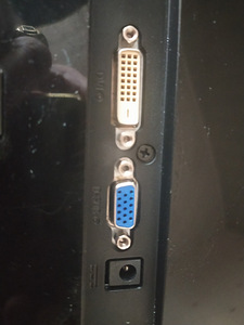 Kaks monitori Philips 247E4L 24" (3 foto / 6)