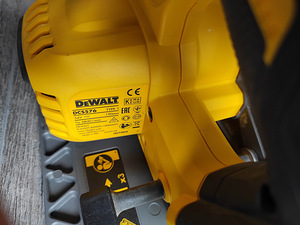 DeWalt DCS576T2; 54 В; Аккумулятор 2x6,0 Ач (3 фото из 7)