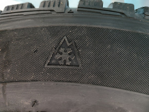 Hankook 195/65R15 (2017) 4TK = 50€ (4 foto / 4)
