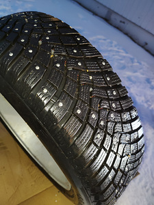 Continental185/65 R15; 2020; Enzo R15; 5x110; DIA65 (1 foto / 10)