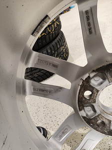 Audi originaalveljed 8Jx18 5/112 ET40 D66.6 (3701 RONAL) (6 foto / 10)