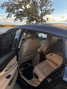 BMW 530D GT 180kw 2012a (11 foto / 11)