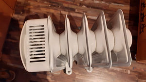 Müüa radiaator, peaaegu uus. (5 foto / 5)
