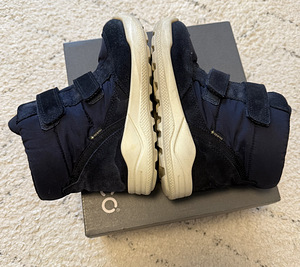 Ecco Urban Mini talvesaapad suurus 30 laste saapad (9 foto / 9)