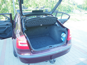 Skoda Octavia 1.6 75kW (7 foto / 10)