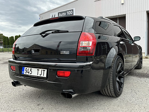 Chrysler 300C 5.7 Hemi 250kW (6 foto / 13)