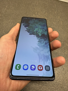 Samsung S20FE 5G (8 foto / 9)