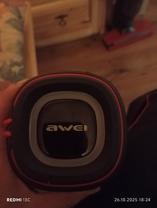 Bluetooth kõlar (2 foto / 2)