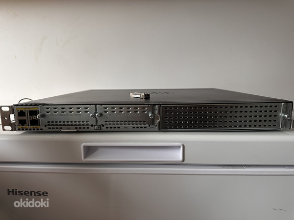 Cisco ISR4331 Enterprise Router 80GB SDD