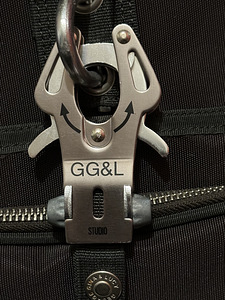 Ggl George Gina & luci kott (2 foto / 2)