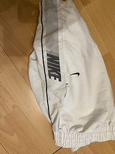 Šortsid Nike (5 foto / 5)