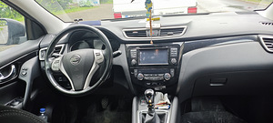 Nissan Qashqai (10 фото из 13)