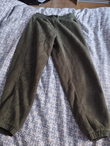 Armani polar dressipüksid (2 foto / 2)