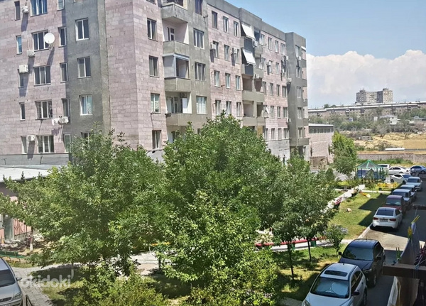 Улица Аршакуняц, 3-й этаж, 3-комнатная квартира (новостройка)