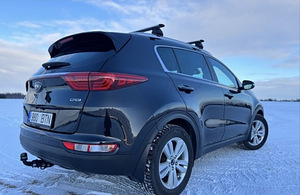 Kia Sportage (8 foto / 10)