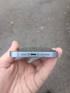 iPhone 14 (5 foto / 9)