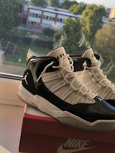 Jordan (2 foto / 3)
