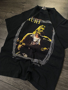 T-shirt (2 foto / 6)