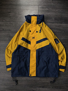 Куртка helly hansen (1 фото из 5)