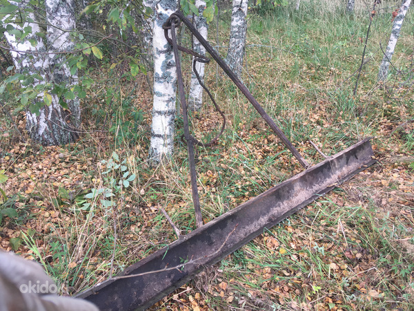 ISETEHTUD LIBISTI.