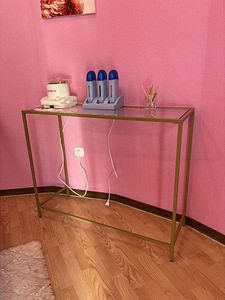 Klaasist laud (2 foto / 5)