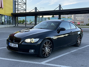 BMW 330XD (4 foto / 9)