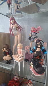 Anime figuur Zero Two School Uniform 1/7th 29cm Aniplex (1 foto / 2)