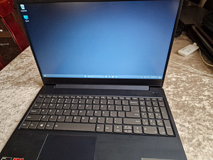 Ноутбук Lenovo