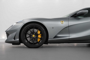 2020 FERRARI 812 SUPERFAST (3 фото из 7)