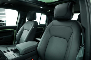2023 LAND ROVER DEFENDER 110 P400 75TH EDITION (4 լուսանկար / 6)