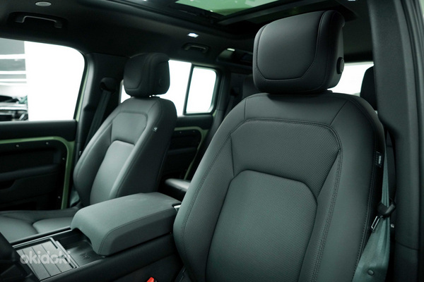 2023 LAND ROVER DEFENDER 110 P400 75TH EDITION (4 из 6)