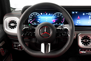 2025 MERCEDES G 500 (5 լուսանկար / 6)