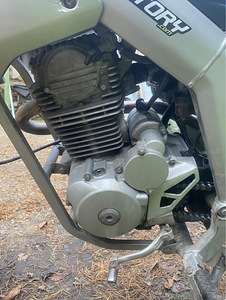 Derbi senda sm 125cc 4T (4 foto / 8)