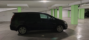 Mitsubishi Grandis (6 фото из 15)