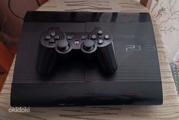 PS3 PlayStation 3 + джойстик и диски