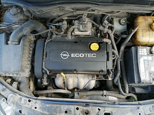 Opel astra 1.6bens (6 foto / 6)